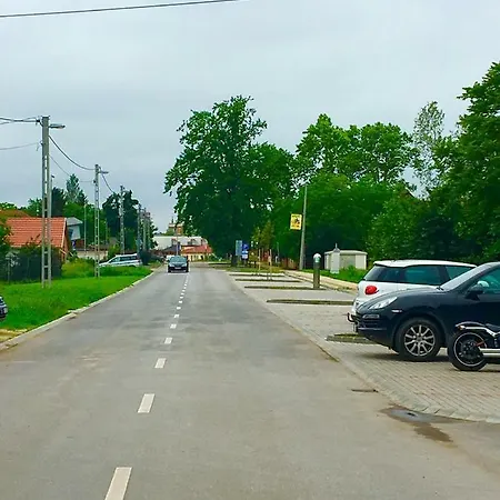 Gabor Aron Apartman *